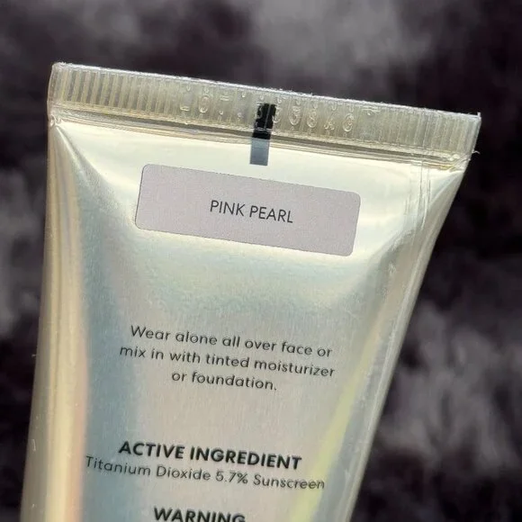 BRAND NEW!  BARE MINERALS Complexion Rescue All-Over Luminizer, Pink Pearl - Picture 3 of 4